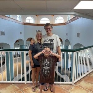 Meet your Posher, Melody